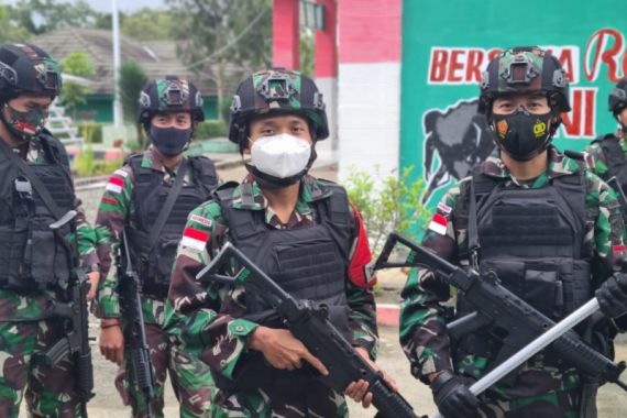 Prajurit TNI Menduga Banyak Warga Menyimpan Senjata Api - JPNN.COM