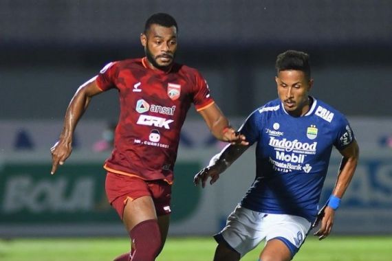 Persib vs Borneo 0-0: Maung Bandung Tumpul, Robert Bilang Begini - JPNN.COM