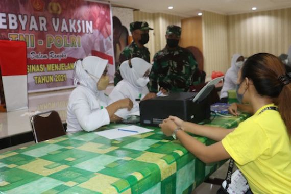 Jelang Pembukaan PON XX, Kodam Cenderawasih Gencarkan Vaksinasi Covid-19 di Provinsi Papua - JPNN.COM