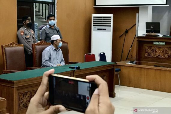 Blakblakan, Ustaz Yahya Waloni Mengaku Bersalah, Meminta Maaf - JPNN.COM