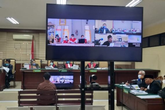 Sidang Eks Bupati Nganjuk Novi, Saksi Penangkap Akui Hanya Sita Uang Rp 11 Juta - JPNN.COM