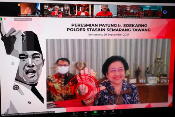 Patung Bung Karno di Stasiun Tawang Semarang, Tanda Sejarah Kereta Api Indonesia - JPNN.COM