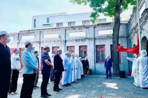 HUT ke-72 Republik Rakyat China, Masjid Jadi Tempat Upacara - JPNN.COM