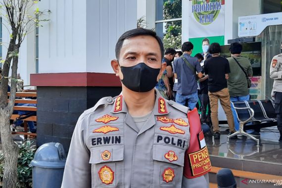 Pelaku Jambret yang Menewaskan Penumpang Ojol di Pulogadung Diringkus Polisi  - JPNN.COM