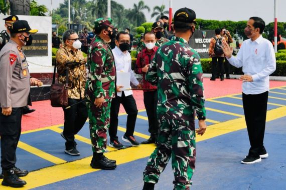 Jenderal TNI AU dan AD Dampingi Jokowi ke Papua, Agenda Penting! - JPNN.COM