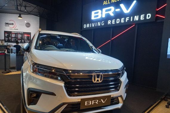Resmi Diluncurkan, Honda BR-V 2021 Dilengkapi Fitur Canggih  - JPNN.COM
