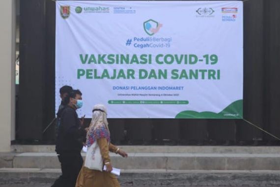NU CARE dan Indomaret Kembali Gelar Vaksinasi untuk Pelajar dan Santri - JPNN.COM