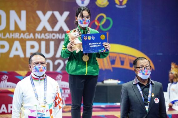 Sederet Prestasi Alisya Mellynar, Raih Medali Emas PON Papua Hingga Internasional - JPNN.COM
