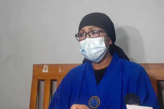 Dorce Gamalama Meninggal karena Covid-19, Sahabat Dilarang ke Rumah Sakit - JPNN.COM