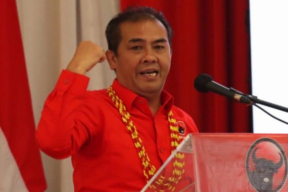 Sukur Nababan PDIP: Jangan Sampai Menang Secara Nasional, tetapi Kalah di Papua Barat - JPNN.COM