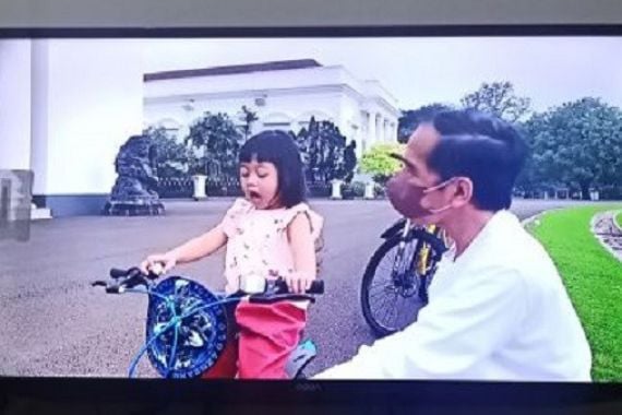Cucu Presiden Jokowi ini Luar Biasa, Usia 3 Tahun Hafal Lagu Kebangsaan - JPNN.COM