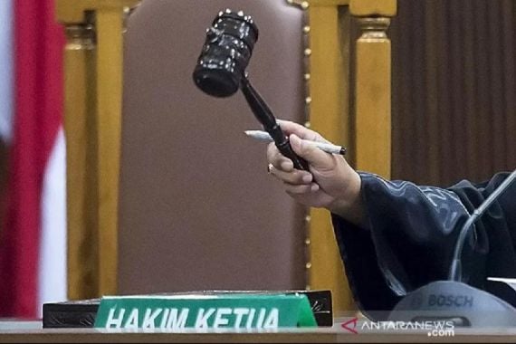 Kasus Mafia Tanah Cakung, Abdul Halim Divonis 4 Tahun Penjara - JPNN.COM