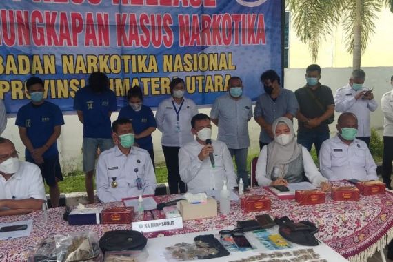 BNNP Sumut Bongkar Kasus Narkoba di Kampus USU, Luhut Angkat Bicara - JPNN.COM