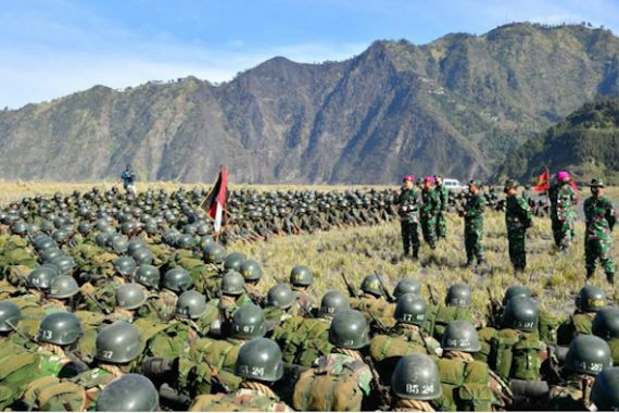 Militer RI Terkuat di Asia Tenggara, Pengamat Sentil TNI AL - JPNN.COM