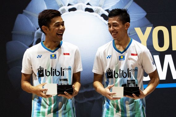 Fajar/Rian Bawa Indonesia Melaju ke Babak Final Piala Thomas 2020 - JPNN.COM