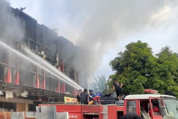 Kebakaran di Abepura, Ibu dan Dua Anaknya Meninggal Dunia - JPNN.COM