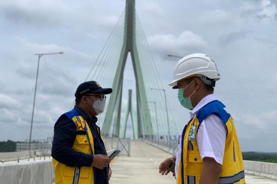 Irwan Soroti Pembebasan Lahan Menuju Jembatan Penghubung Balikpapan - IKN - JPNN.COM