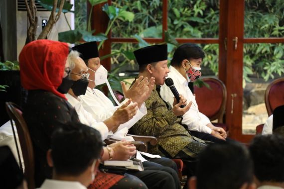 100 Hari Berpulangnya Rachmawati, Cucu Soekarno Bersumpah Setia kepada Prabowo - JPNN.COM