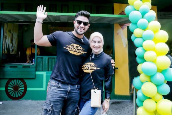 Irish Bella Gugat Cerai, Ammar Zoni Masih Ingin Bertahan - JPNN.COM