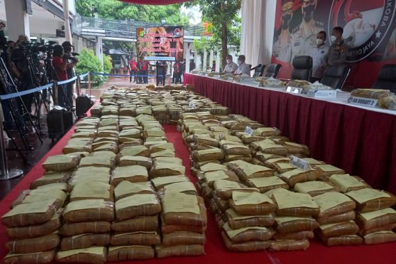 Ganja 1,3 Ton dari Aceh, Kualitas Bagus - JPNN.COM