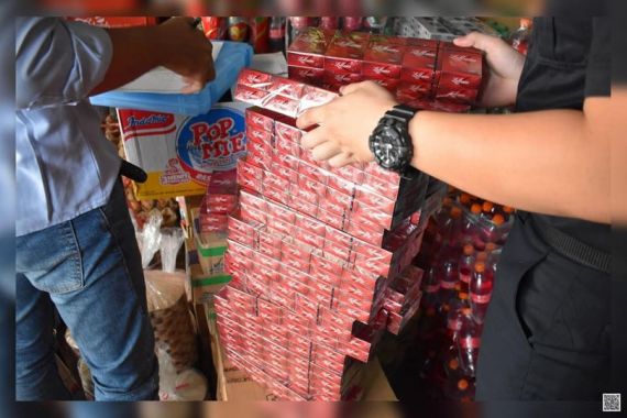 Bea Cukai Menyisir 20 Lokasi di Batam dan Pekanbaru, Hasilnya Mencengangkan - JPNN.COM