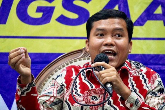 Ipang: Saya Hakulyakin Polemik Banteng Vs Celeng di PDIP Ada yang Mendesain  - JPNN.COM