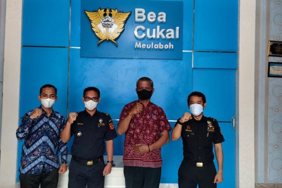 Bea Cukai Gandeng Pemda untuk Berantas Peredaran Rokok Ilegal - JPNN.COM