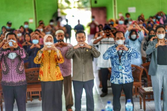 Kemensos Efektifkan Peran Keluarga untuk Menurunkan Stunting di Indonesia - JPNN.COM