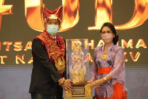 Kalahkan DKI Jakarta, Bali Juara Bertahan Utsawa Dharmagita - JPNN.COM