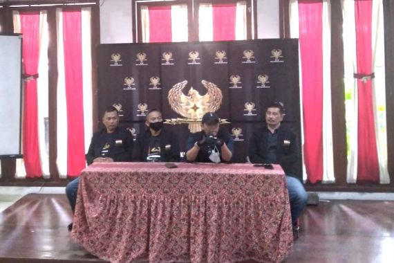 Tikus Pithi Pengusung Rival Gibran di Pilkada Surakarta Bikin Partai, Ini Namanya - JPNN.COM