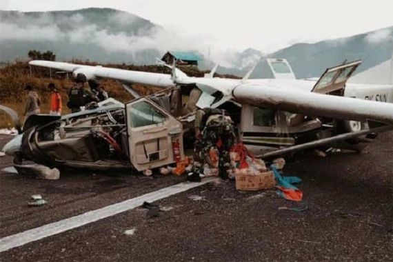 Pesawat Smart Air Kecelakaan, Pilot Meninggal Saat Menuju Puskesmas - JPNN.COM