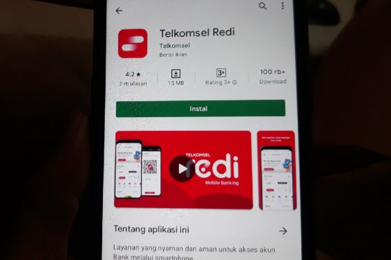 Telkomsel dan BCA Berkolaborasi, Bisa Cek Rekening dalam 1 Aplikasi Ini  - JPNN.COM