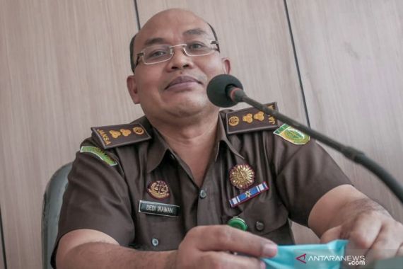 3 Tersangka Korupsi Proyek RSUD Lombok Utara Digarap Kejati NTB  - JPNN.COM