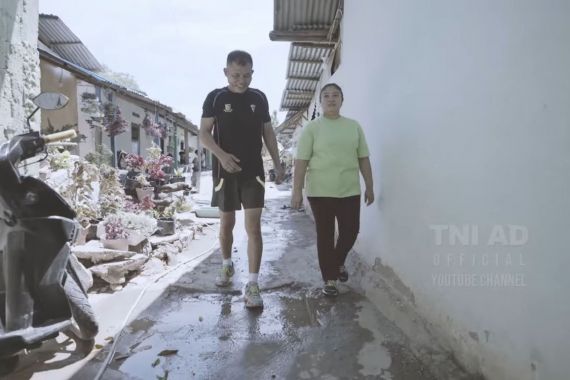 Setelah Sembuh Sakit, Istri Prajurit Ini Rutin Jalankan Pesan Jenderal Andika - JPNN.COM