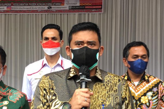 Bobby Nasution Tegur Plt Kadis Pendidikan Medan, Ini Penyebabnya - JPNN.COM