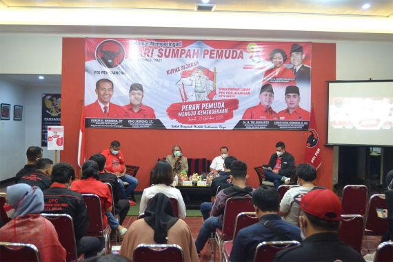 Kupas Sejarah, DPC PDIP Kota Bekasi Gelar Diskusi Pemuda & Kemerdekaan - JPNN.COM