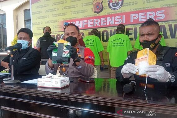 Polisi Buru MI, Pemilik 2,2 Kg Sabu-Sabu, Siapakah Dia? - JPNN.COM