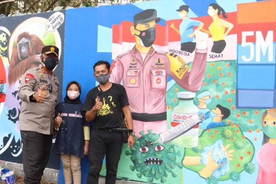 Lomba Mural, Irjen Dedi Berharap Kesadaran Masyarakat untuk Vaksinasi Meningkat - JPNN.COM