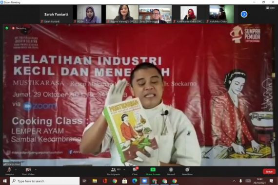 DPC PDIP Jaksel Gelar Pelatihan IKM, Peserta Dapat Buku Resep Warisan Soekarno - JPNN.COM