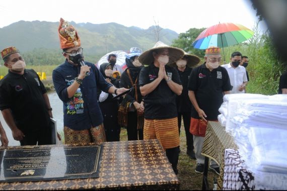 Perjuangan Mas Menteri Sandi Menyambangi Desa Wisata Nusa Aceh - JPNN.COM