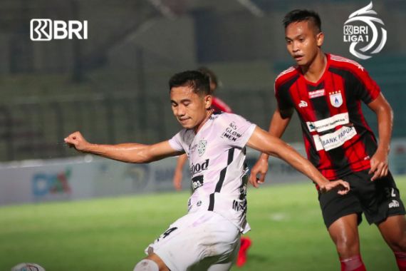 Cetak Gol Tunggal di Menit Akhir, Ricky Fajrin Bawa Bali United Tundukkan Persipura - JPNN.COM