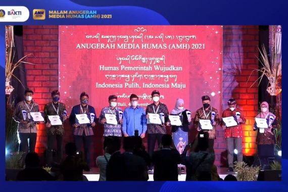 Selamat, Kemnaker Raih Penghargaan Anugerah Media Humas 2021 - JPNN.COM