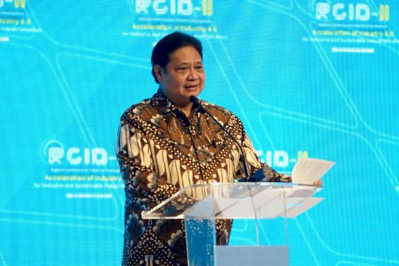 Indonesia Tuan Rumah RCID, Airlangga Dorong Partisipasi UMKM dalam Rantai Nilai Global - JPNN.COM