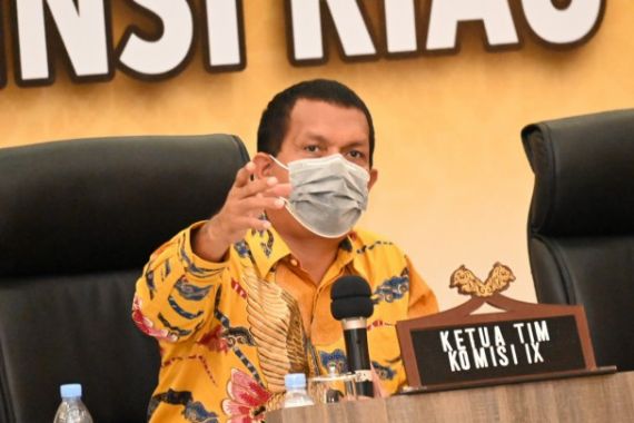 Jokowi Longgarkan Pemakaian Masker, Bang Melki Bilang Begini, Tolong Disimak - JPNN.COM