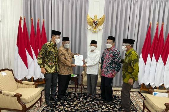Kiai Ma'ruf Amin Sampaikan Pernyataan soal Muktamar NU Lampung - JPNN.COM
