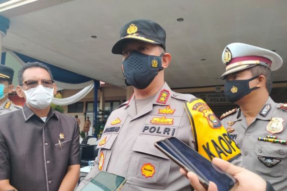 24 Tahanan Polres Batanghari Kabur, Kapolda Jambi Langsung Cek Situasi - JPNN.COM