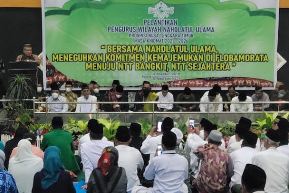 Melantik PWNU NTT, Ketum PBNU Sebut Jokowi Bapak Infrastruktur - JPNN.COM