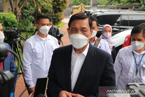 Luhut Binsar Tutup Pintu Mediasi, Mau Ketemu di Pengadilan Saja - JPNN.COM