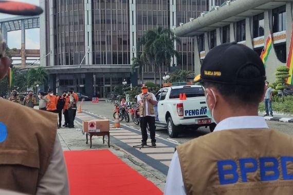 BNPB dan Satgas Penanganan Covid-19 Mengerahkan Mobil Masker di Riau - JPNN.COM
