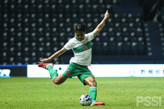 Babak Pertama Timnas Indonesia vs Afghanistan 0-0, Garuda Gagal Manfaatkan Sejumlah Peluang - JPNN.COM